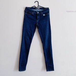 Levi’s 711 Skinny Jeans